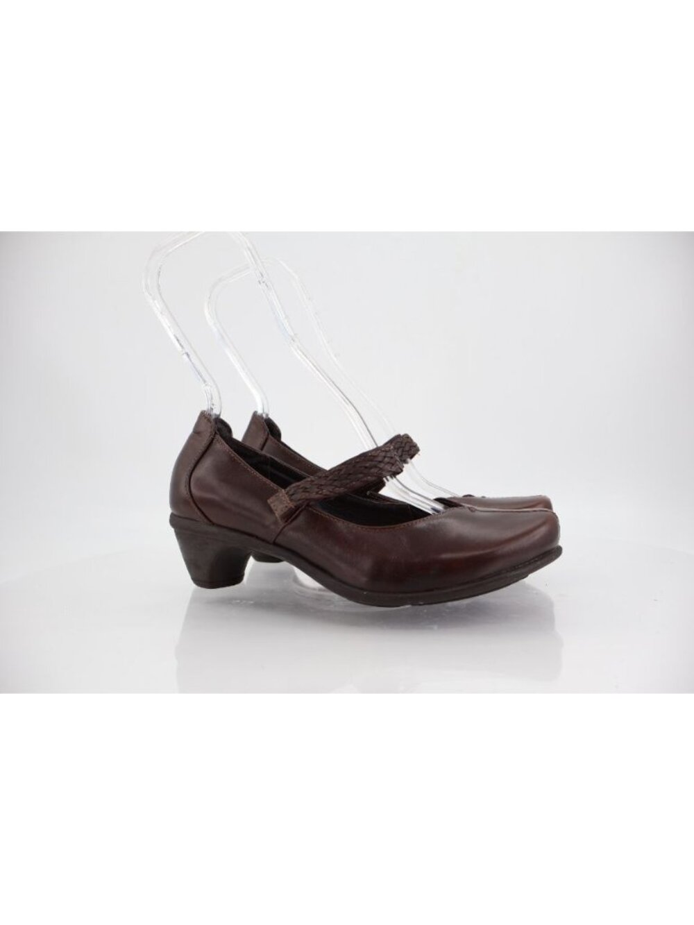 NAOT Forward Mary Janes Women's 6 37 Brown Leather Low Heel Comfort Shoes